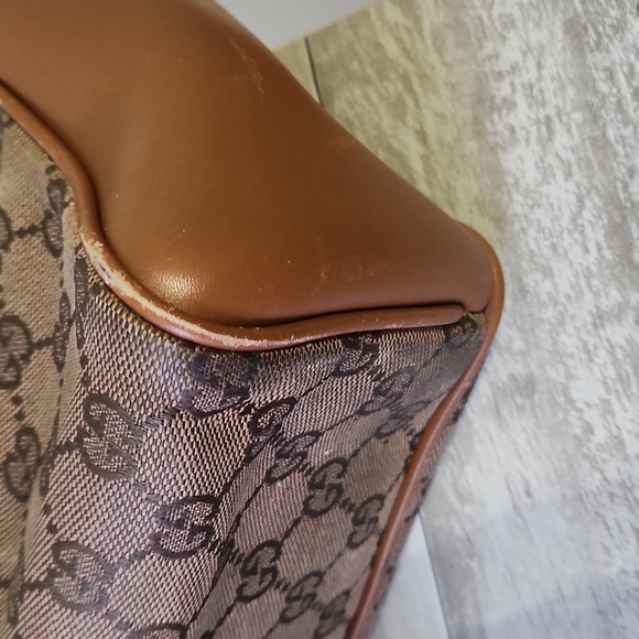 Gucci GG Canvas Tan and Brown Monogram Bag - Picture 11 of 14